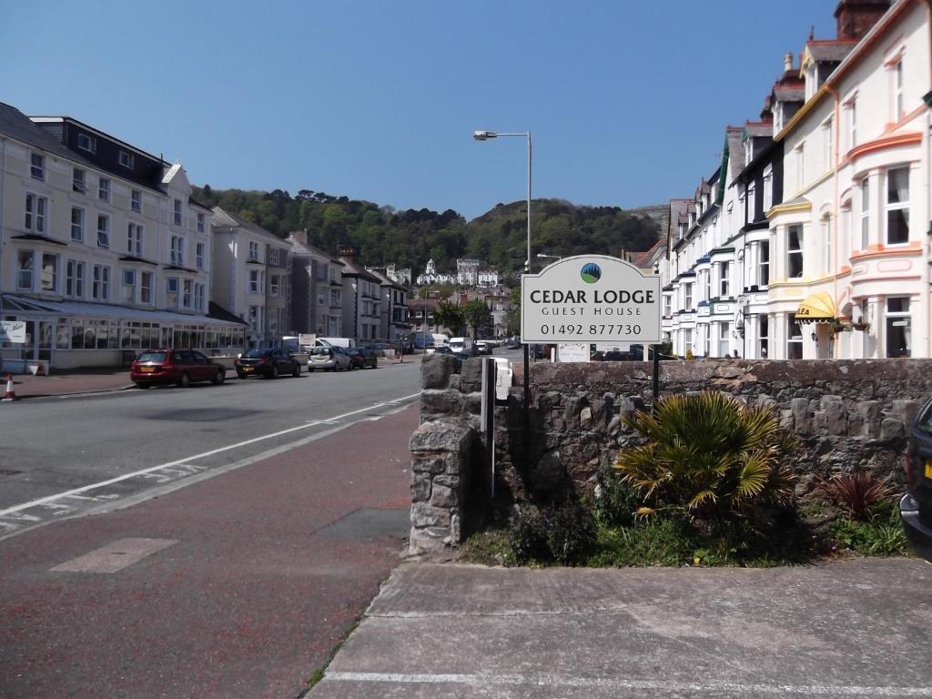 Cedar Lodge Llandudno Exterior photo